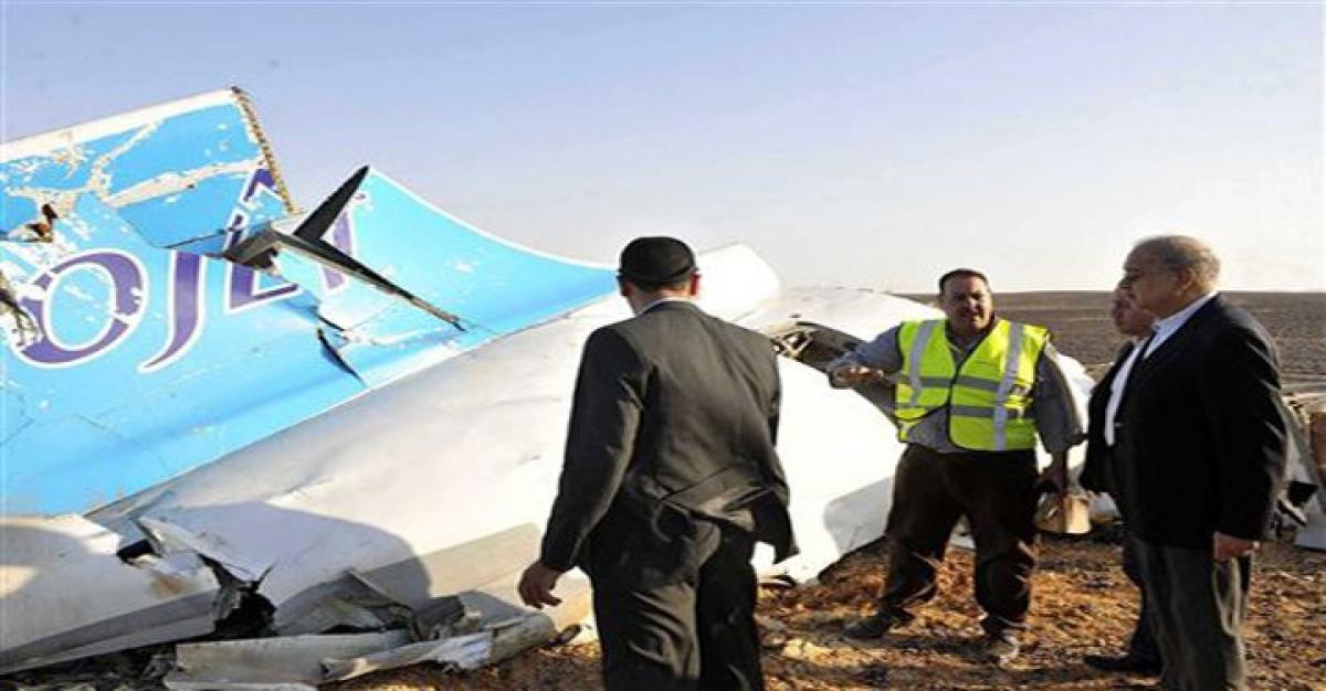 Investigators travel to Egypt as IS claims responsibility for Russian plane crash